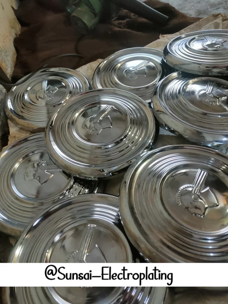 Plating bath temperature monitoring