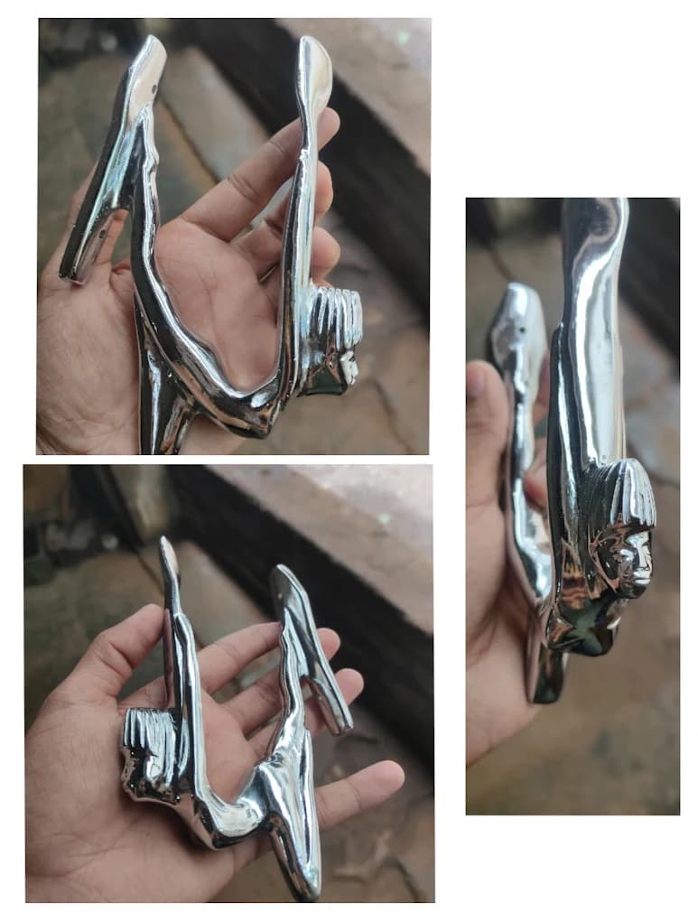 Professional electroplated handle component with chrome finish